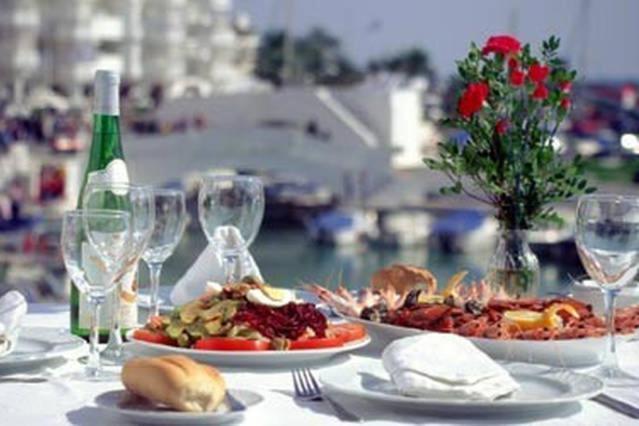 Apartamento Minerva Jupiter. The Perfect Accommodation For Your Vacation 贝纳尔马德纳 外观 照片