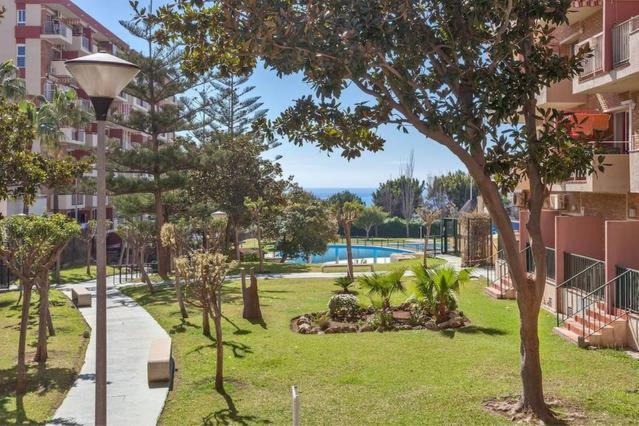 Apartamento Minerva Jupiter. The Perfect Accommodation For Your Vacation 贝纳尔马德纳 外观 照片