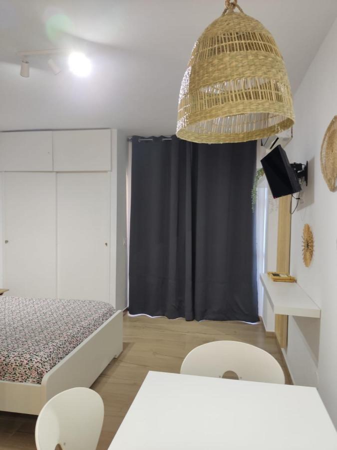 Apartamento Minerva Jupiter. The Perfect Accommodation For Your Vacation 贝纳尔马德纳 外观 照片